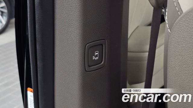 Kia Canival 2025 — photo 24