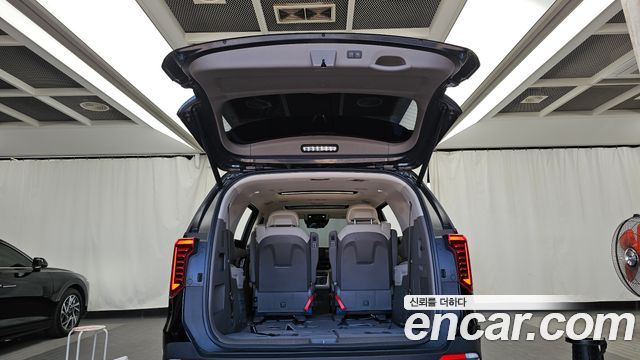 Kia Canival 2025 — photo 26