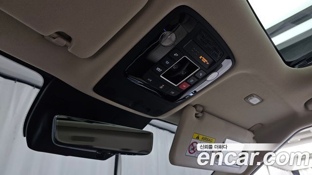 Kia Canival 2025 — photo 34