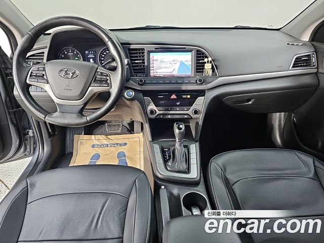 Hyundai AVANTE 2016 — photo 5