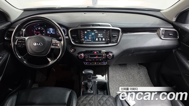 Kia Sorento 2019 — photo 10