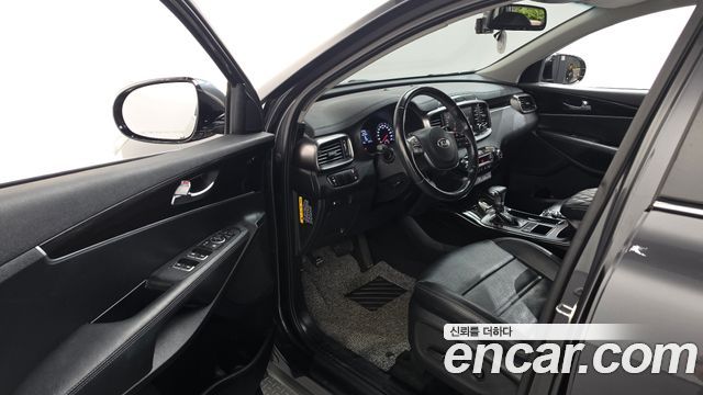 Kia Sorento 2019 — photo 13