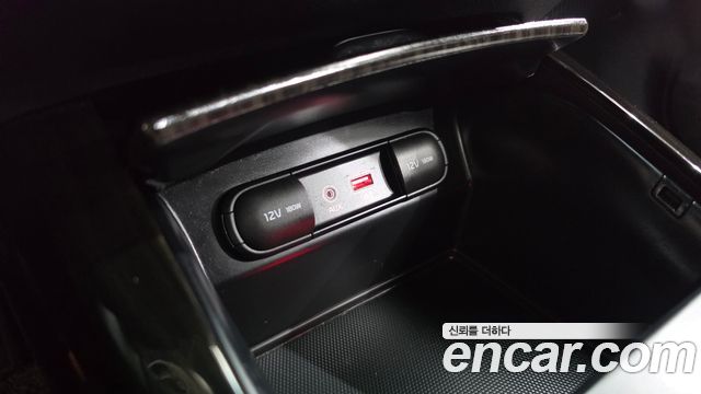 Kia Sorento 2019 — photo 18