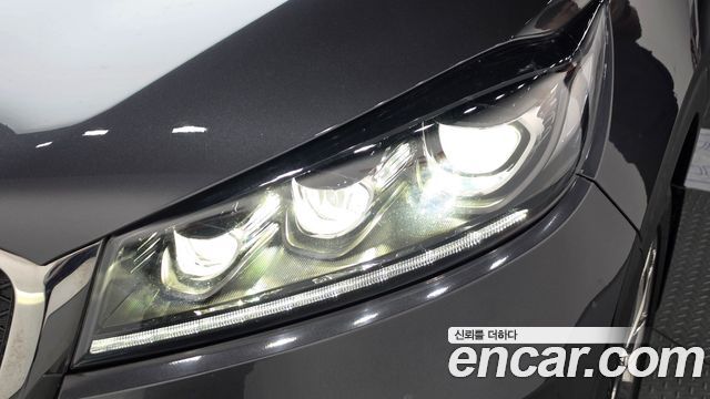 Kia Sorento 2019 — photo 8