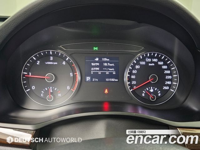 Kia K7 2018 — photo 8