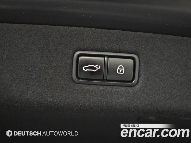 Genesis EQ900 2016 — photo 20