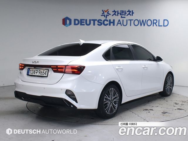 Kia K3 2022 — photo 2