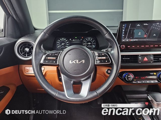 Kia K3 2022 — photo 13