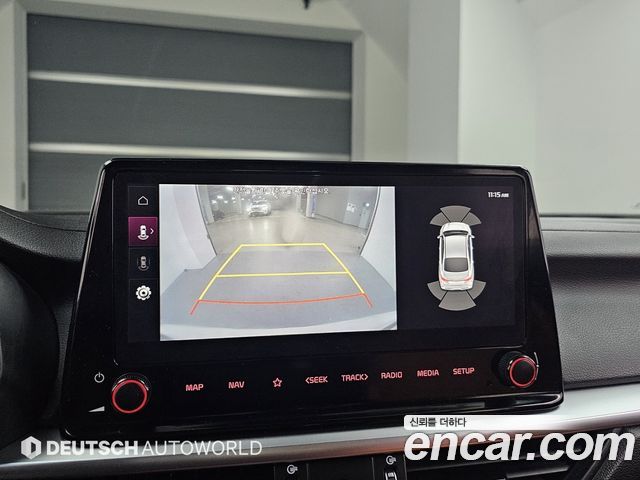 Kia K3 2022 — photo 15