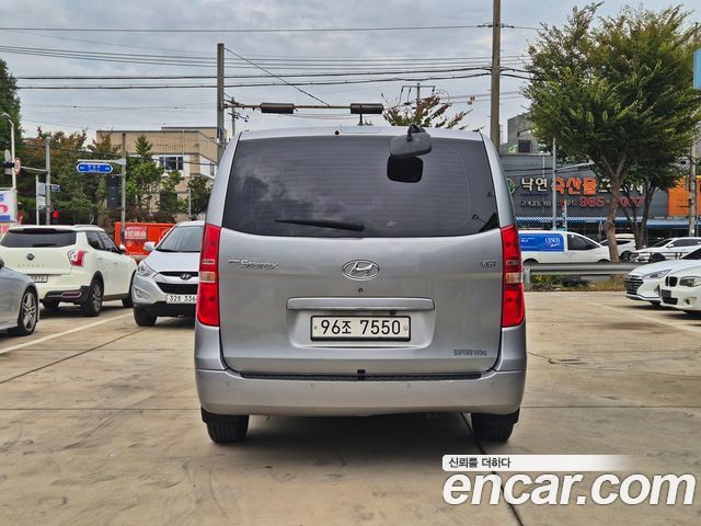 Hyundai Starex 2017 — photo 5