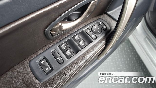 Renault Korea SM5  2014 — photo 21