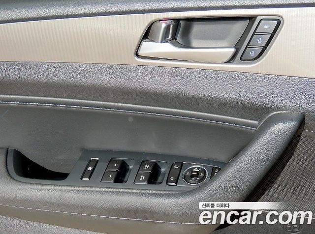 Hyundai Sonata 2019 — photo 11