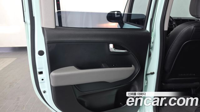 Kia RAY 2023 — photo 15