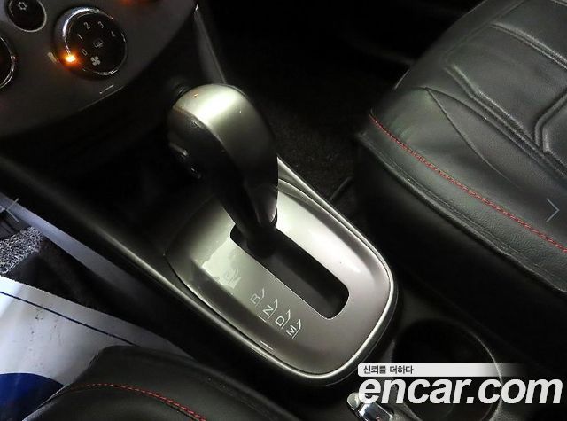 Chevrolet Korea Trax 2015 — photo 12