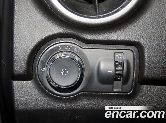 Chevrolet Korea Trax 2015 — photo 14