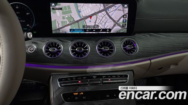 Mercedes-Benz CLS-Class 2021 — photo 18