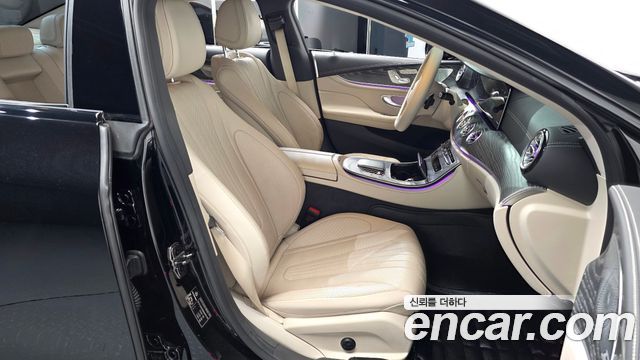 Mercedes-Benz CLS-Class 2021 — photo 16