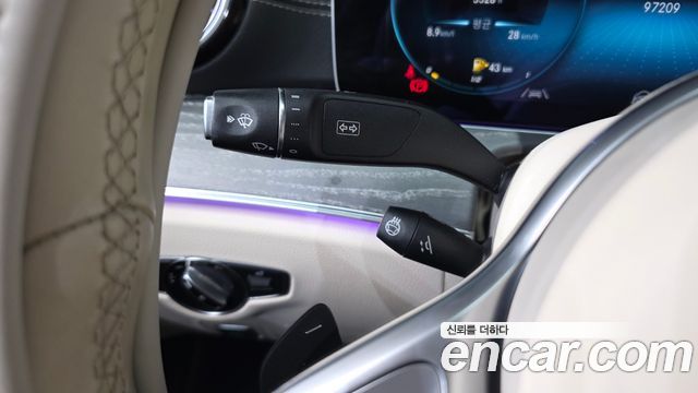 Mercedes-Benz CLS-Class 2021 — photo 28
