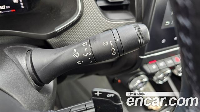 Renault Korea XM3 2024 — photo 25