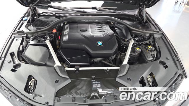 BMW 5-Series 2020 — photo 6