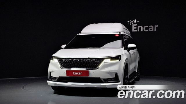Kia Canival 2023 — photo 3