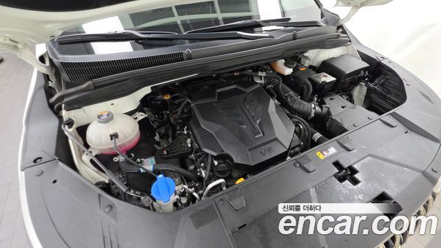 Kia Canival 2023 — photo 6