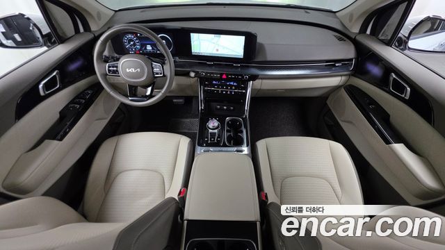 Kia Canival 2023 — photo 10