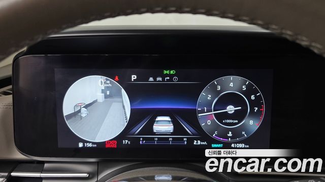 Kia Canival 2023 — photo 11