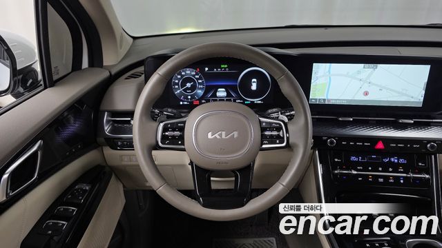 Kia Canival 2023 — photo 19