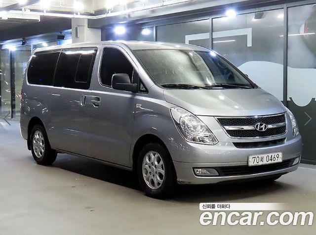 Hyundai Starex 2013 — photo 2