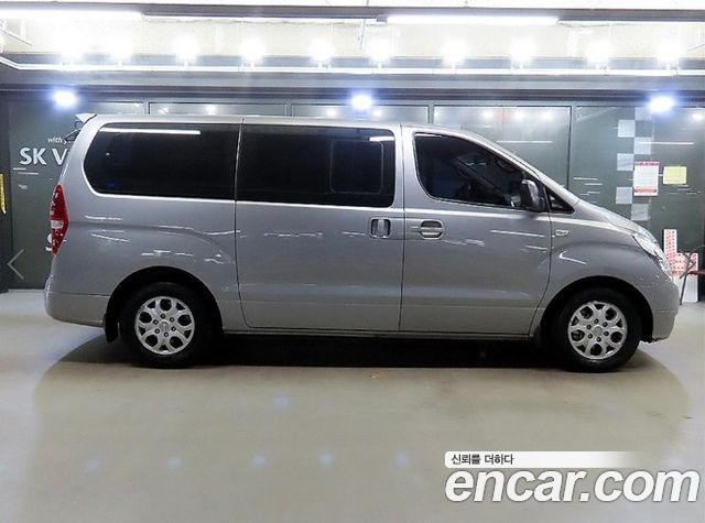 Hyundai Starex 2013 — photo 4