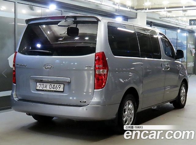 Hyundai Starex 2013 — photo 5