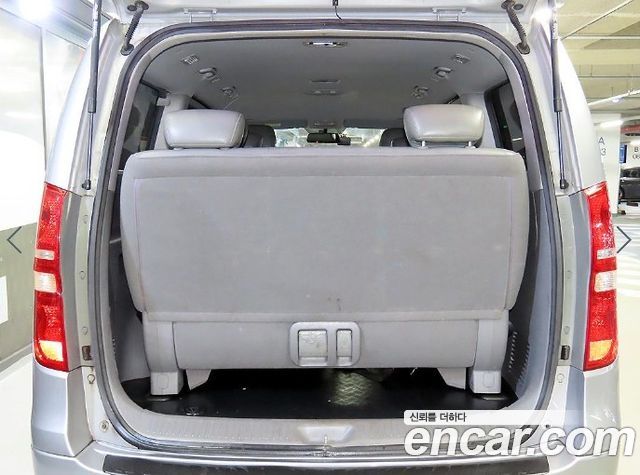 Hyundai Starex 2013 — photo 16