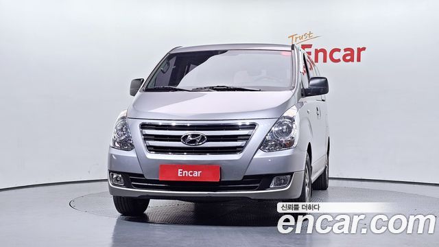 Hyundai Starex 2017 — photo 3