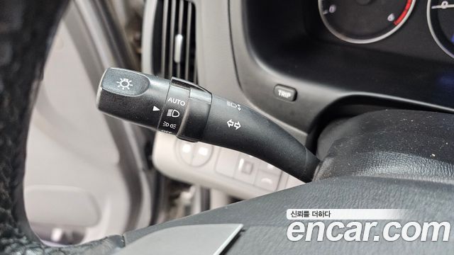 Hyundai Starex 2017 — photo 24