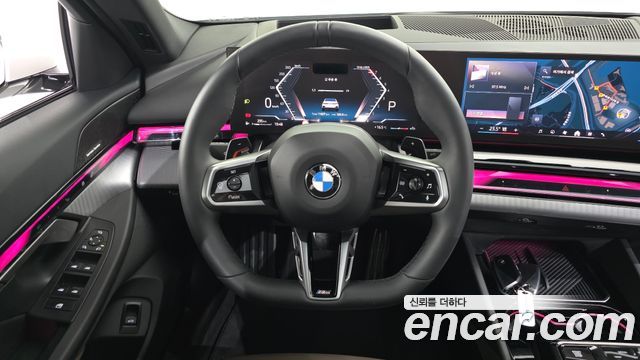 BMW 5-Series 2025 — photo 19