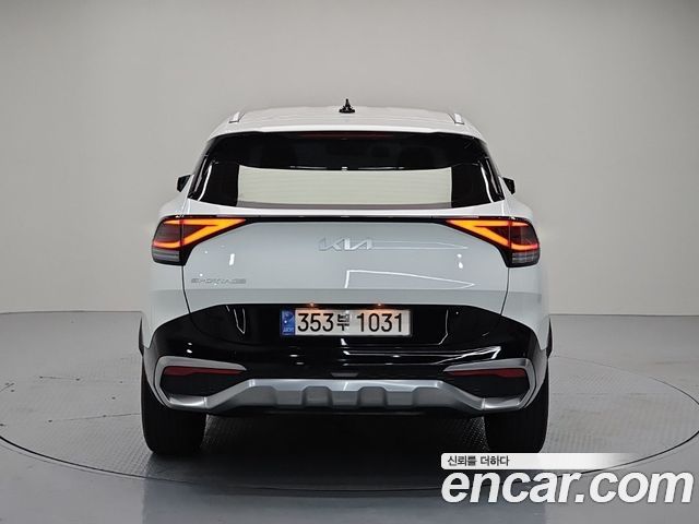 Kia Sportage 2023 — photo 4