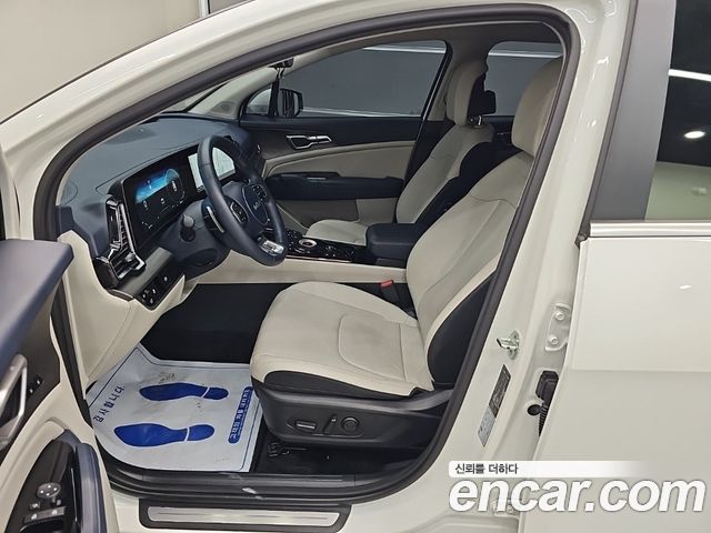 Kia Sportage 2023 — photo 10