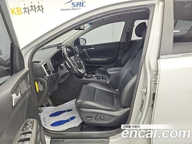 Kia Sportage 2019 — photo 11