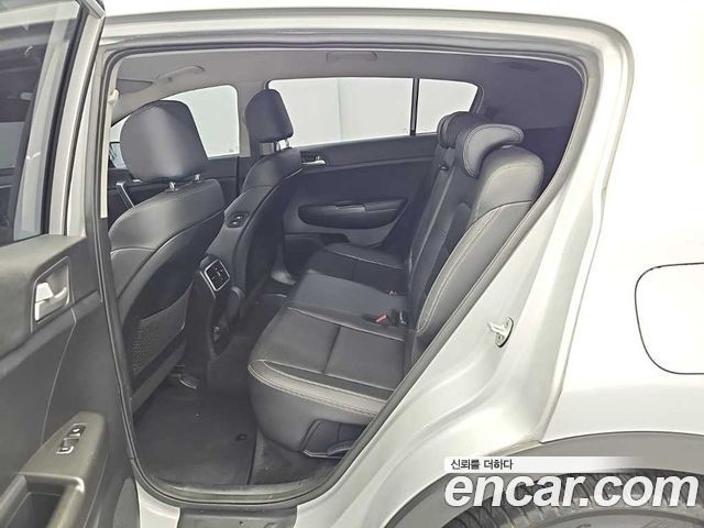 Kia Sportage 2019 — photo 12