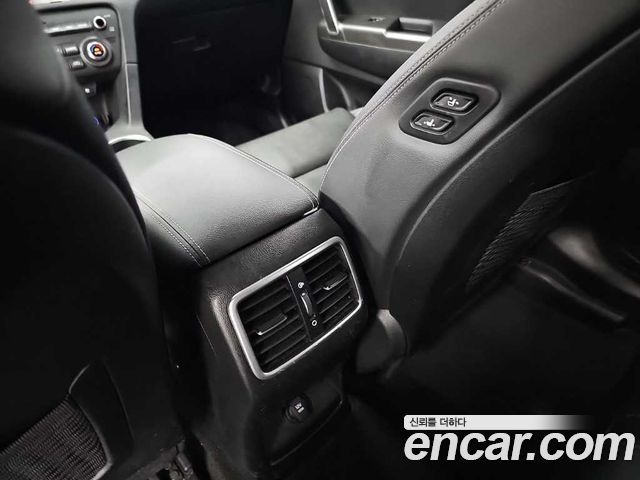 Kia Sportage 2019 — photo 13