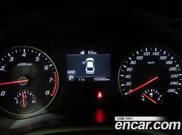 Kia Stinger 2018 — photo 9