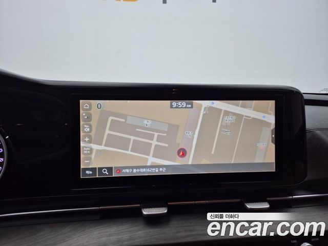 Kia Canival 2023 — photo 10