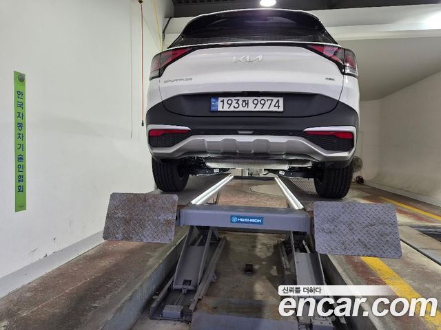 Kia Sportage 2023 — photo 2