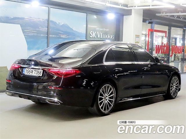 Mercedes-Benz S-Class 2022 — photo 4