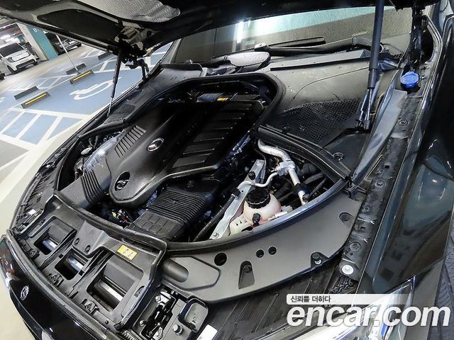 Mercedes-Benz S-Class 2022 — photo 19