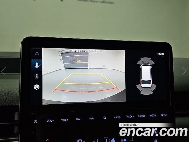Hyundai Staria 2025 — photo 14