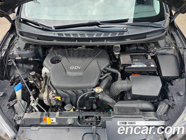Hyundai AVANTE 2013 — photo 20