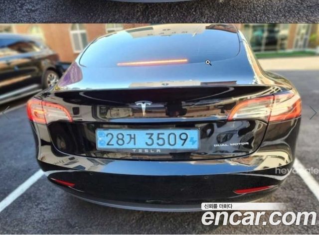 Tesla Model 3 2022 — photo 3