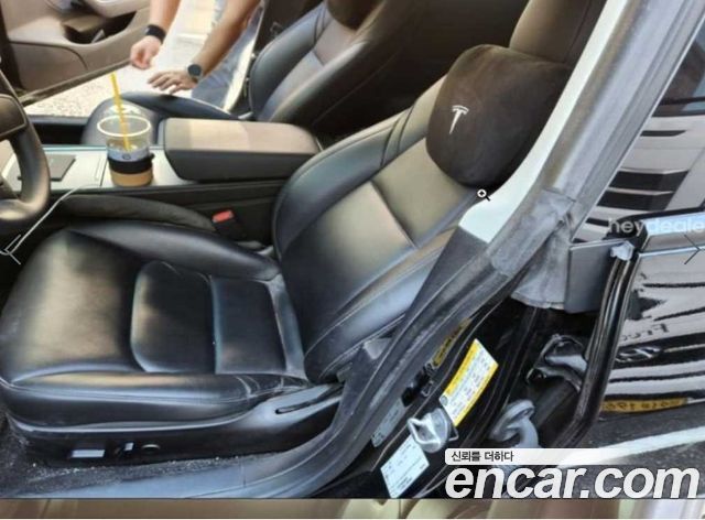 Tesla Model 3 2022 — photo 5